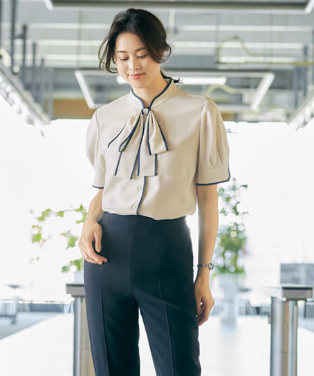 YUKI TORII】全2色・半袖ブラウス（リボン付き・2WAY仕様） YT1723