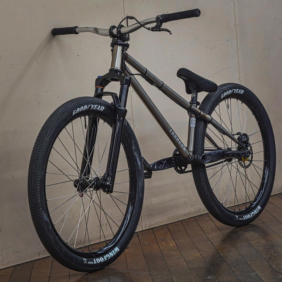 アリエッティ君の新しいMOZU – バイクチェック | TUBAGRA ツバグラ