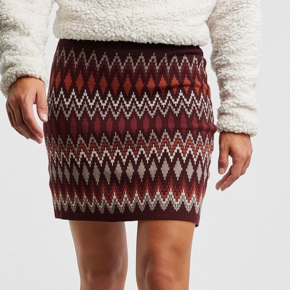 YILON BIJOU OFFSHOULDER BLOUSE