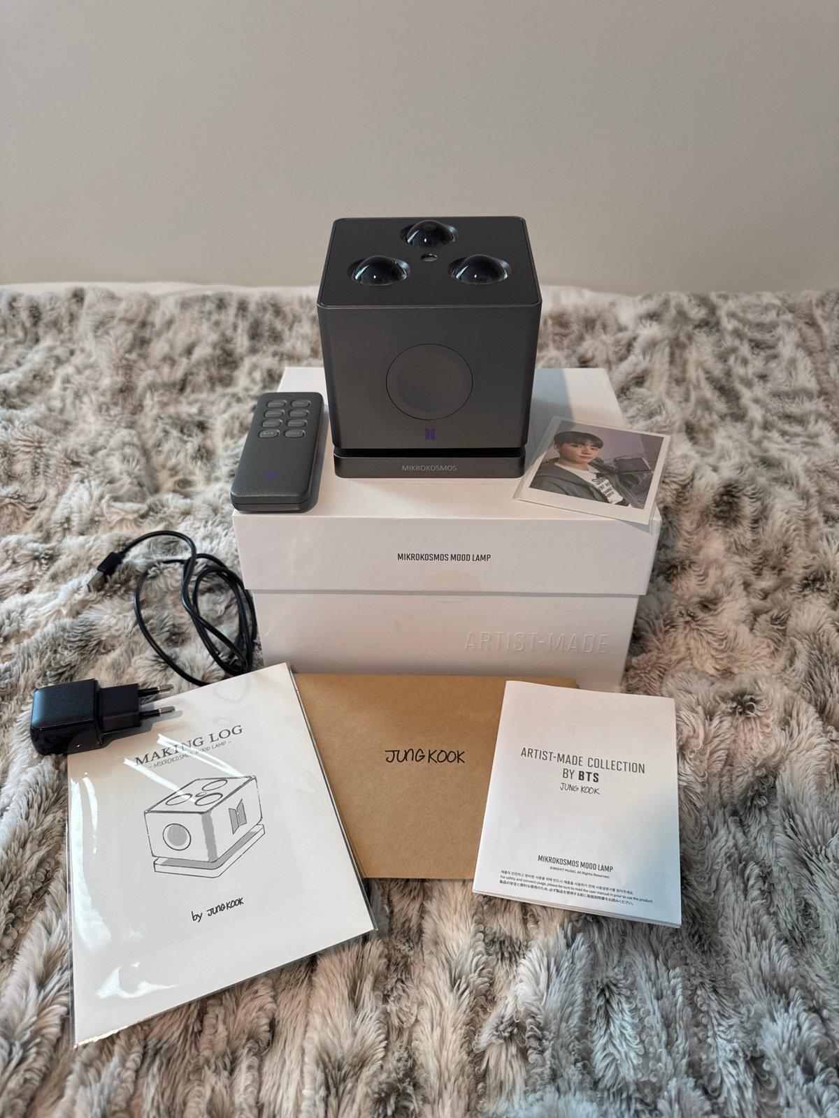 Jung Kook | Mikrokosmos Mood Lamp by BTS 1次販売分 JUNG KOOK