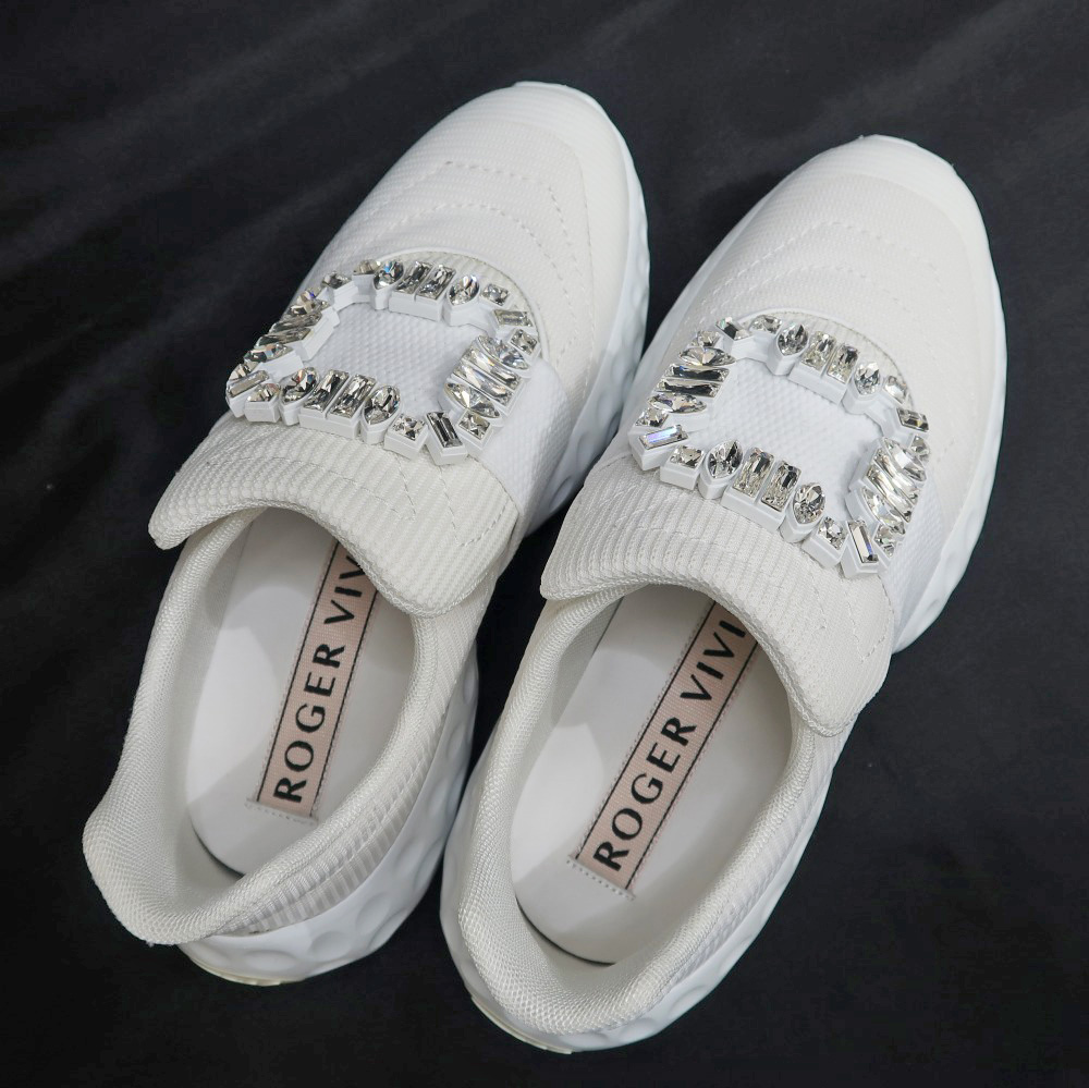 名東】【ROGER VIVIER】ロジェヴィヴィエ ヴィヴラン スニーカー