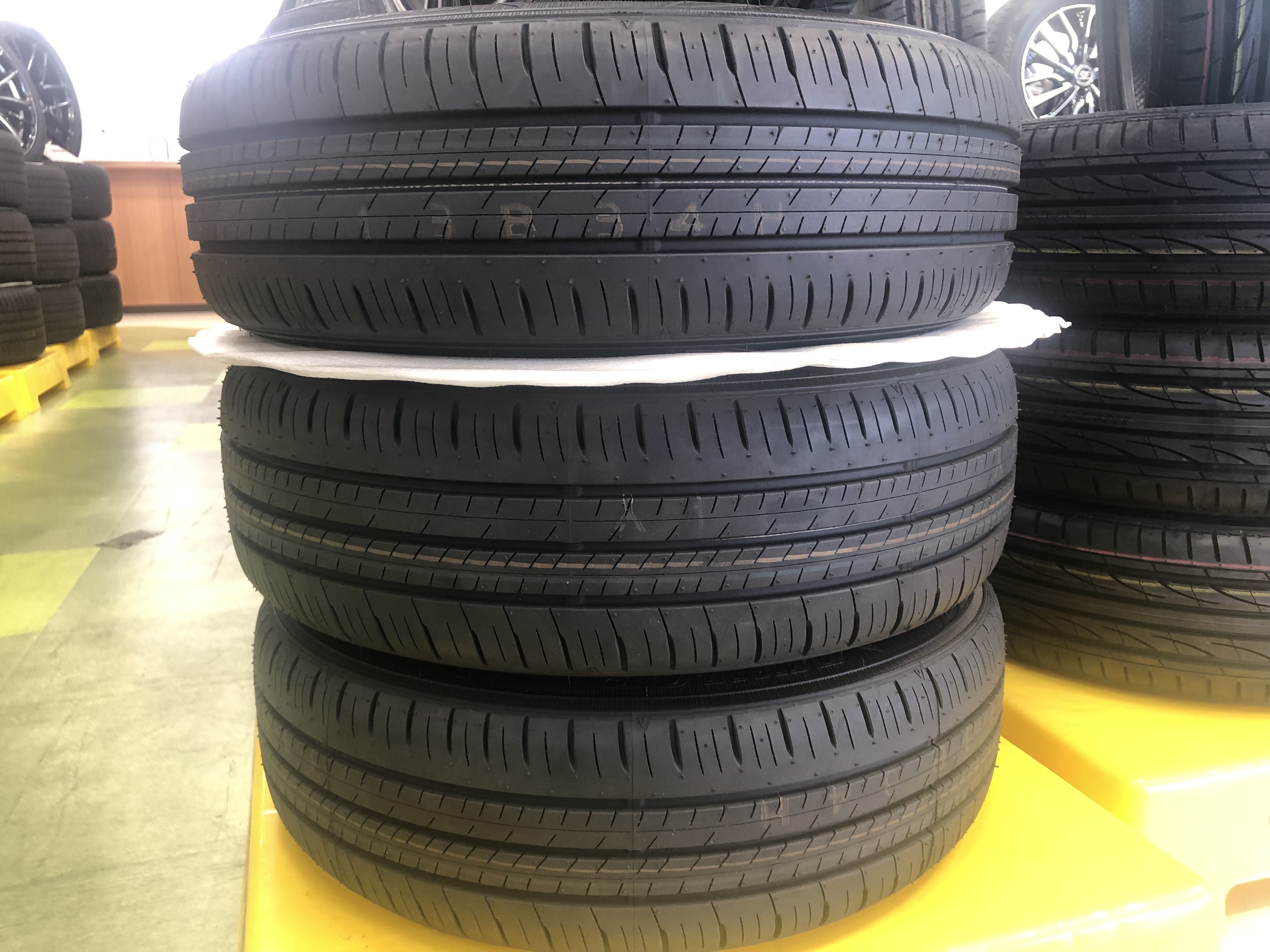 未使用品！タンク ＆ ルーミー用 15インチセットが入荷！ | U