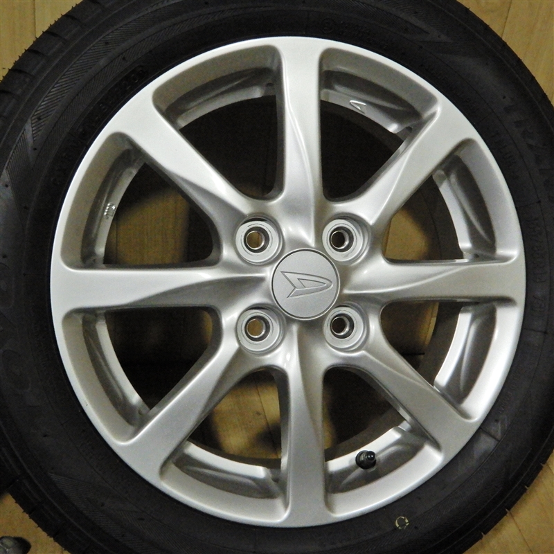 ダイハツ軽自動車の純正ホイール買取させていただきました。 | U