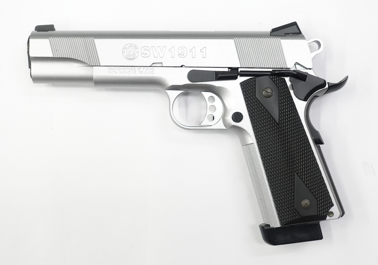 モデルガンショップ アンクル上野店 » Blog Archive S&W SW1911 SV
