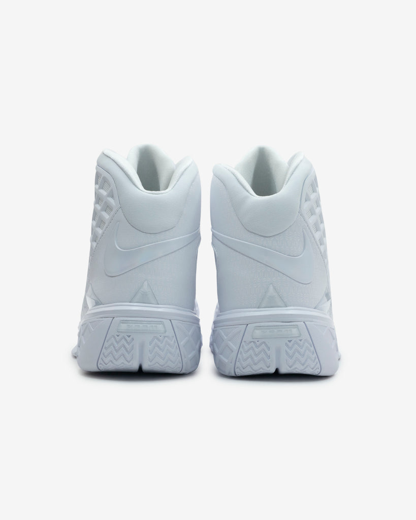 NIKE KOBE III PROTRO – UNDEFEATED JAPAN