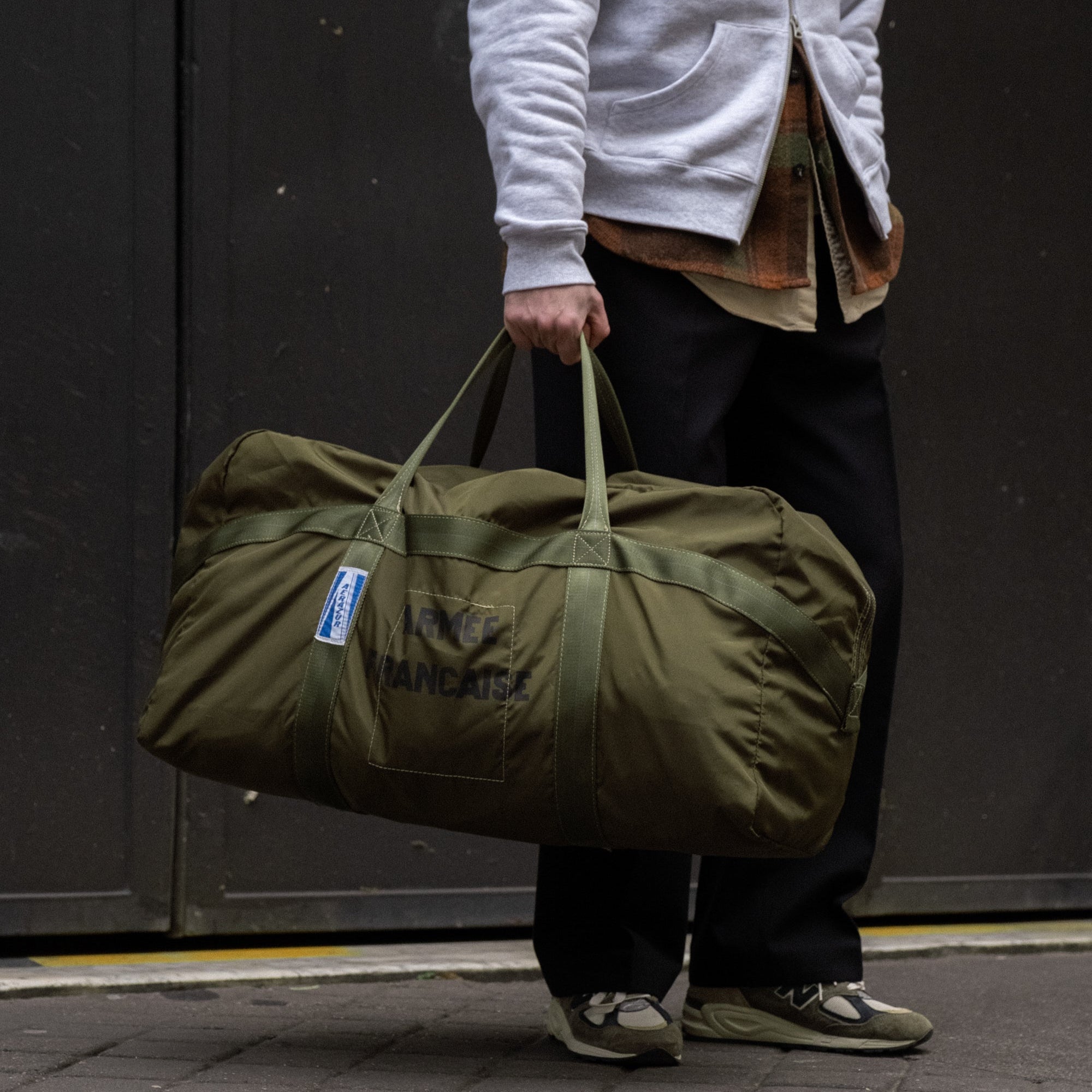 FRENCH PARACHUTE BAG — Universal Surplus
