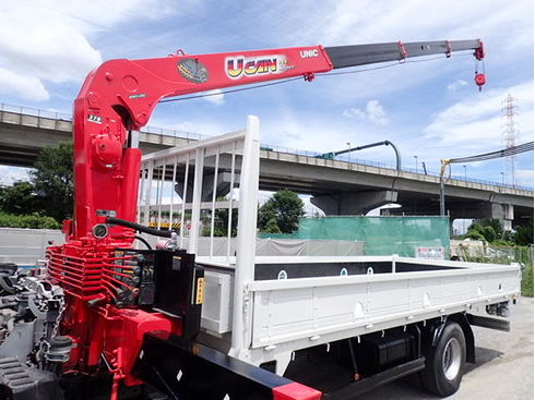 角足・ワイドアウトリガ(差し違え)で抜群の安定力！H18 ヒノレンジャー