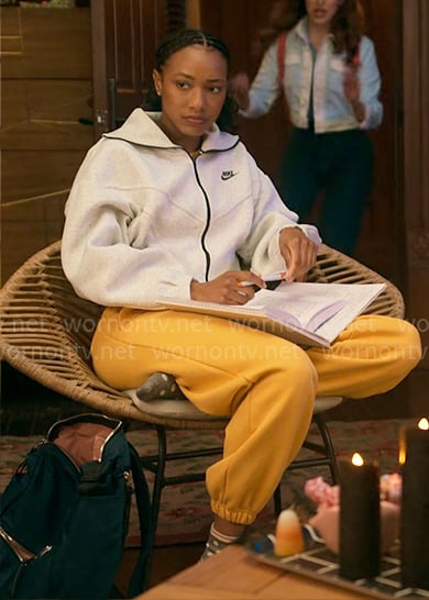 WornOnTV: Whitney's grey cropped Nike jacket on The Sex Lives of