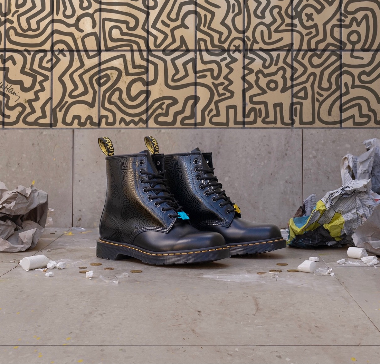 Dr. Martens × Keith Haring】新作コラボブーツが2021年1月22日に発売