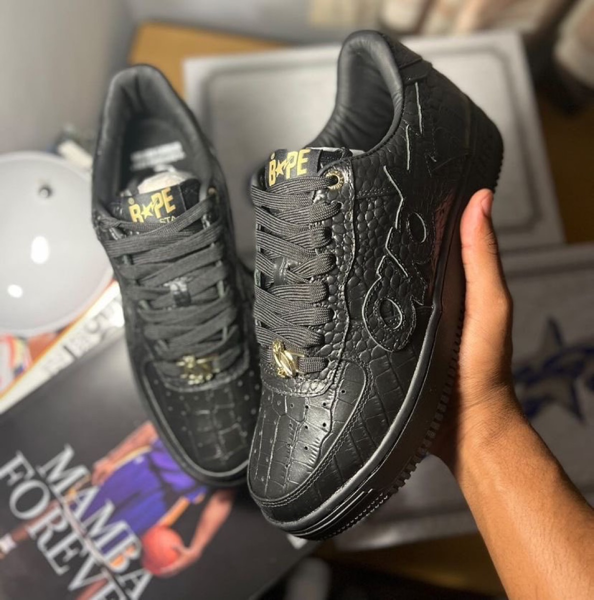 OVO × A BATHING APE®︎ BAPE STA™が2022年10月に発売予定 | UP TO DATE