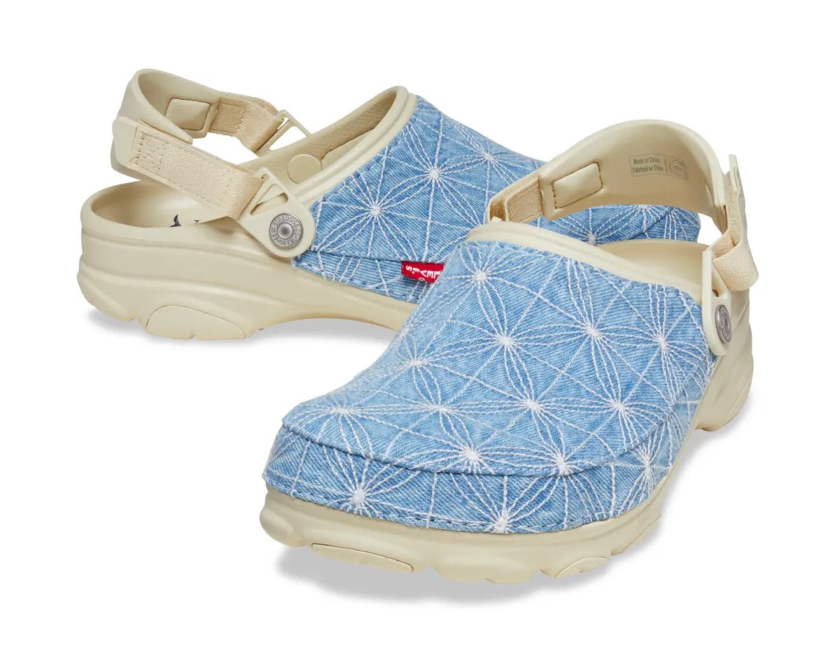 Levi's × Crocs 『All-Terrain Clog & Classic Crog』が国内11月26日に