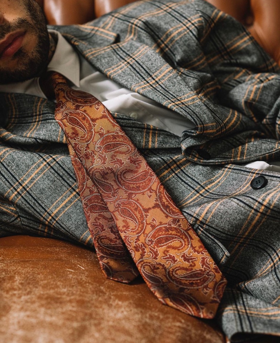 TIGHTBOOTH フォーマルコレクションの受注販売が国内6月26日まで受付中