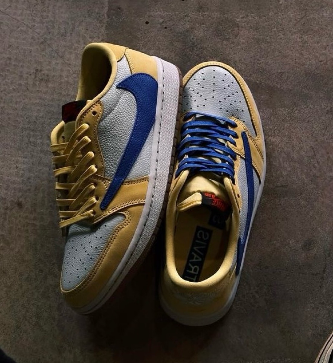 Travis Scott × Nike Wmns Air Jordan 1 Low OG SP “Canary”が国内5月