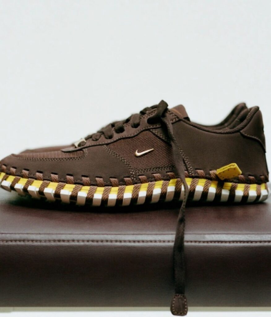 Jacquemus × Nike 『J Force 1 Low LX SP “Earth”』& コラボアパレルが