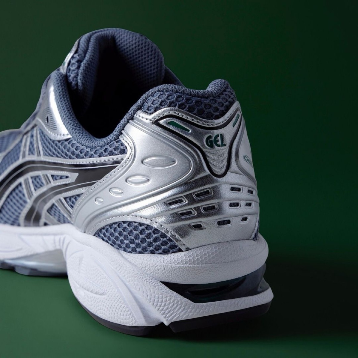 ASICS GEL-KAYANO 14 “Metropolis/Jasper Green”が国内9月4日／9月8日