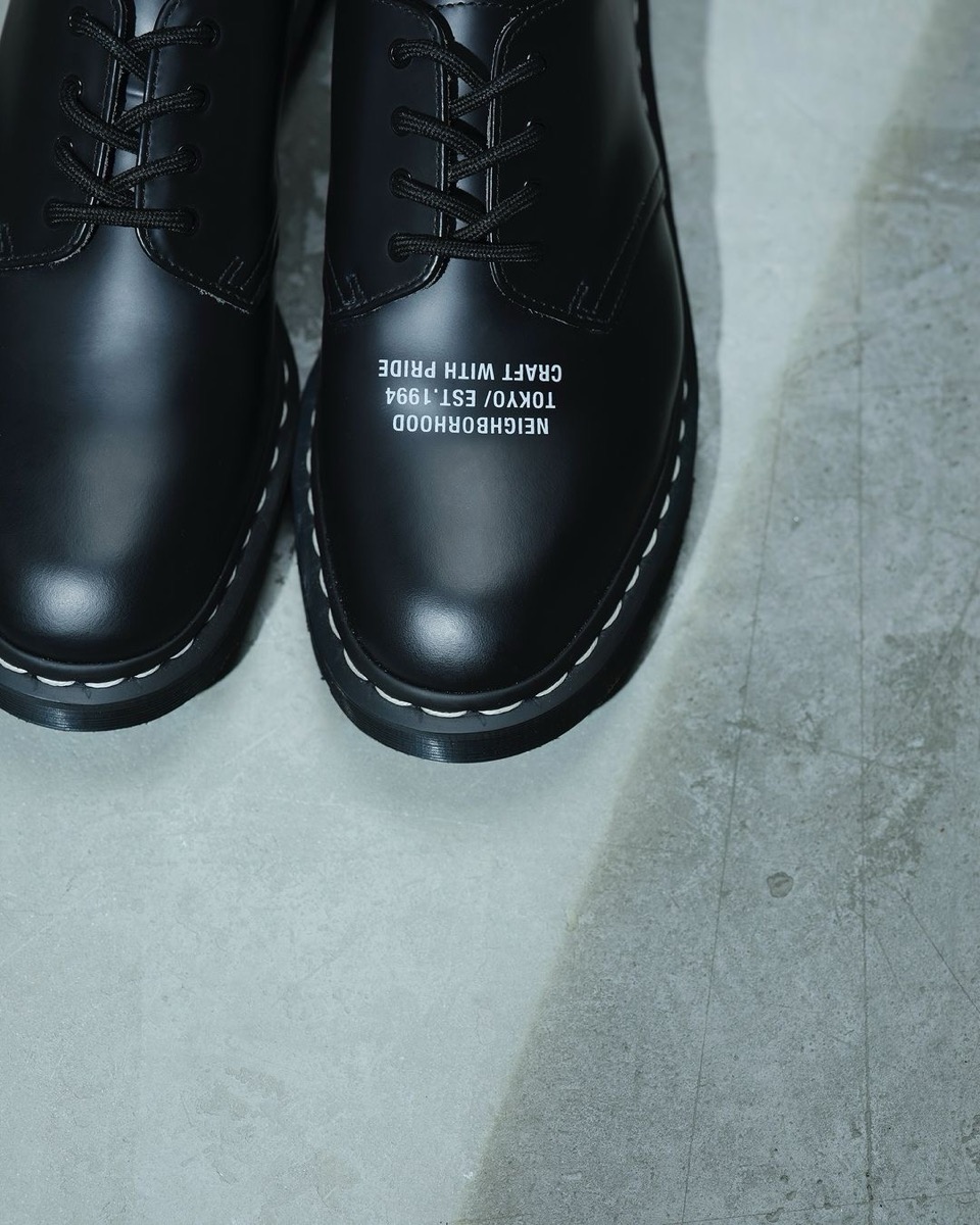 NEIGHBORHOOD®︎ × Dr. Martens 『SMITH 4HOLE & PENTON LOAFER』が