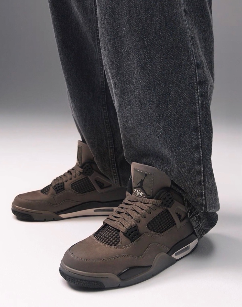 Nike Air Jordan 4 Retro “Cave Stone”が国内9月6日より発売 ［FQ8138
