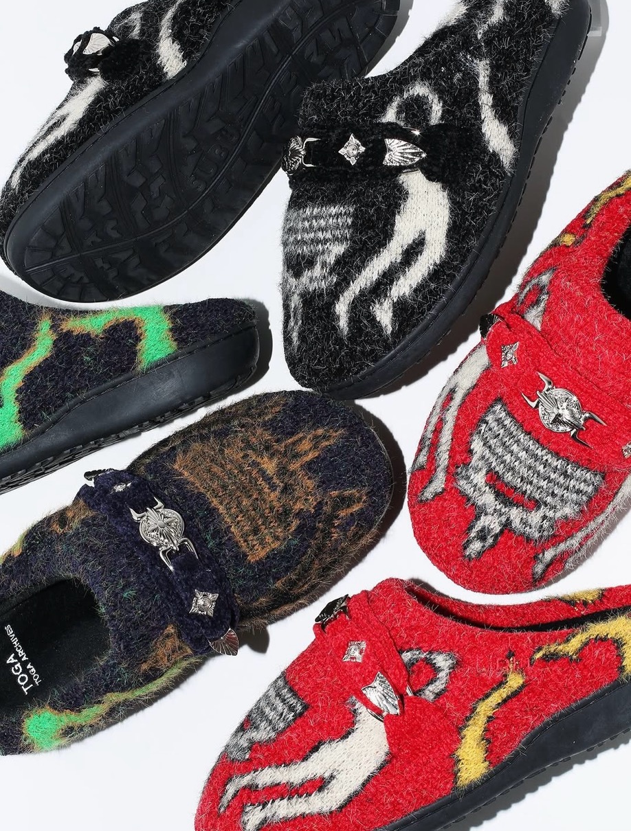 TOGA x SUBU 25FW『KNIT SLIP-ON』が国内11月28日より発売 | UP TO DATE