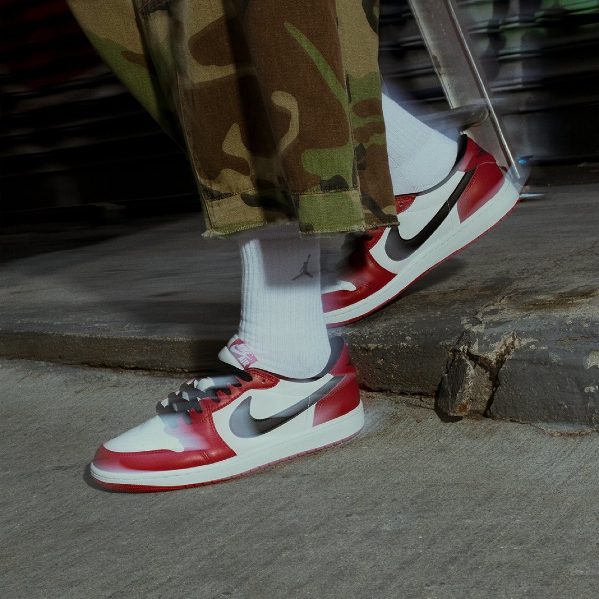 Nike Air Jordan 1 Low OG “Chicago”が国内12月23日に再販予定［HQ6998