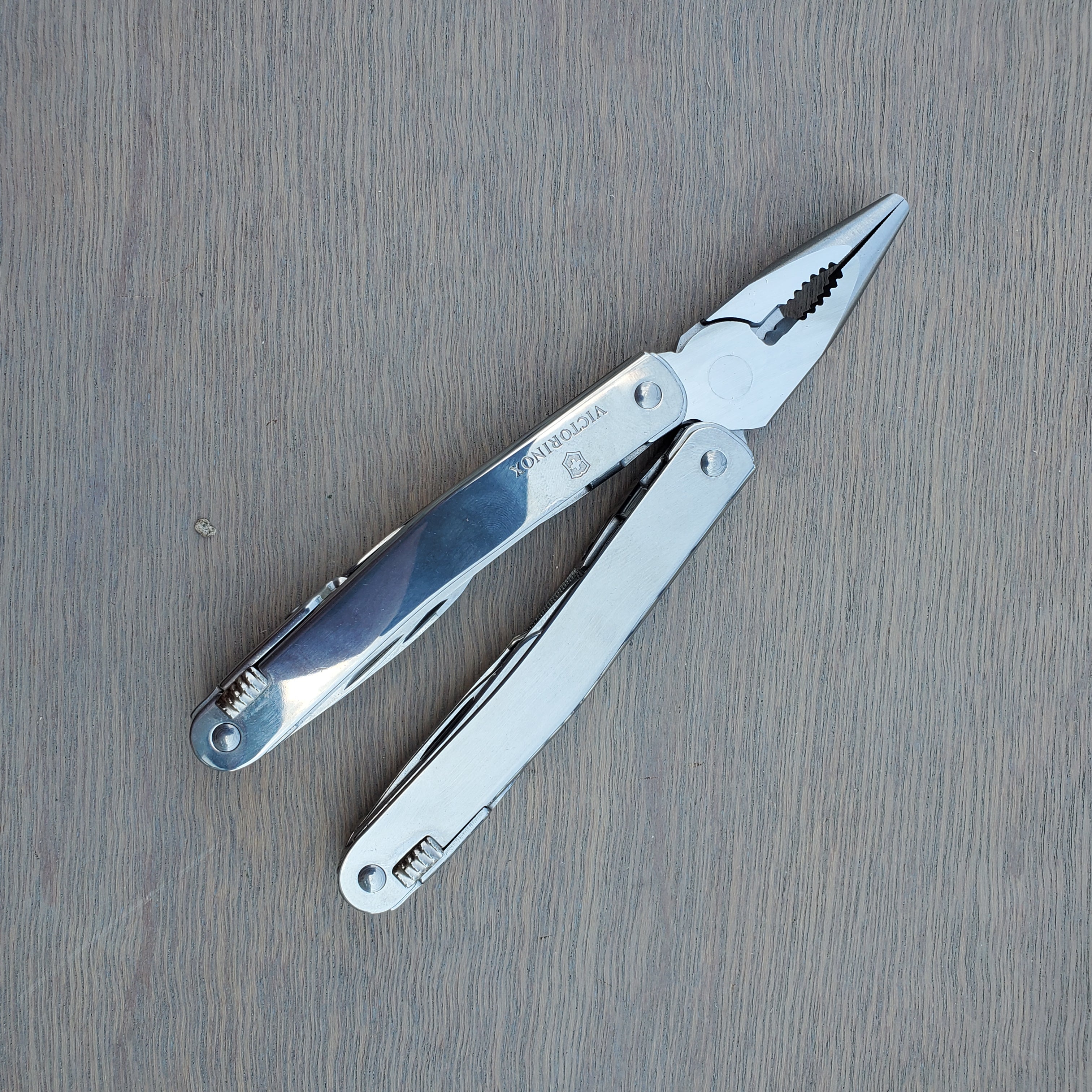 Victorinox Swiss Tool Spirit X with Leather Sheath – Uptown Cutlery