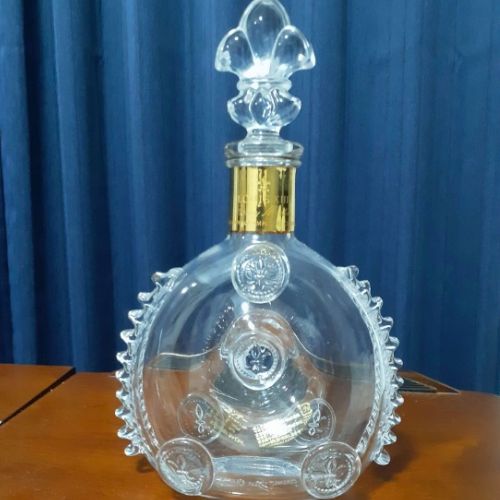 ルイ13世の空瓶の買取相場と注意したい7つのポイント - ウリドキ