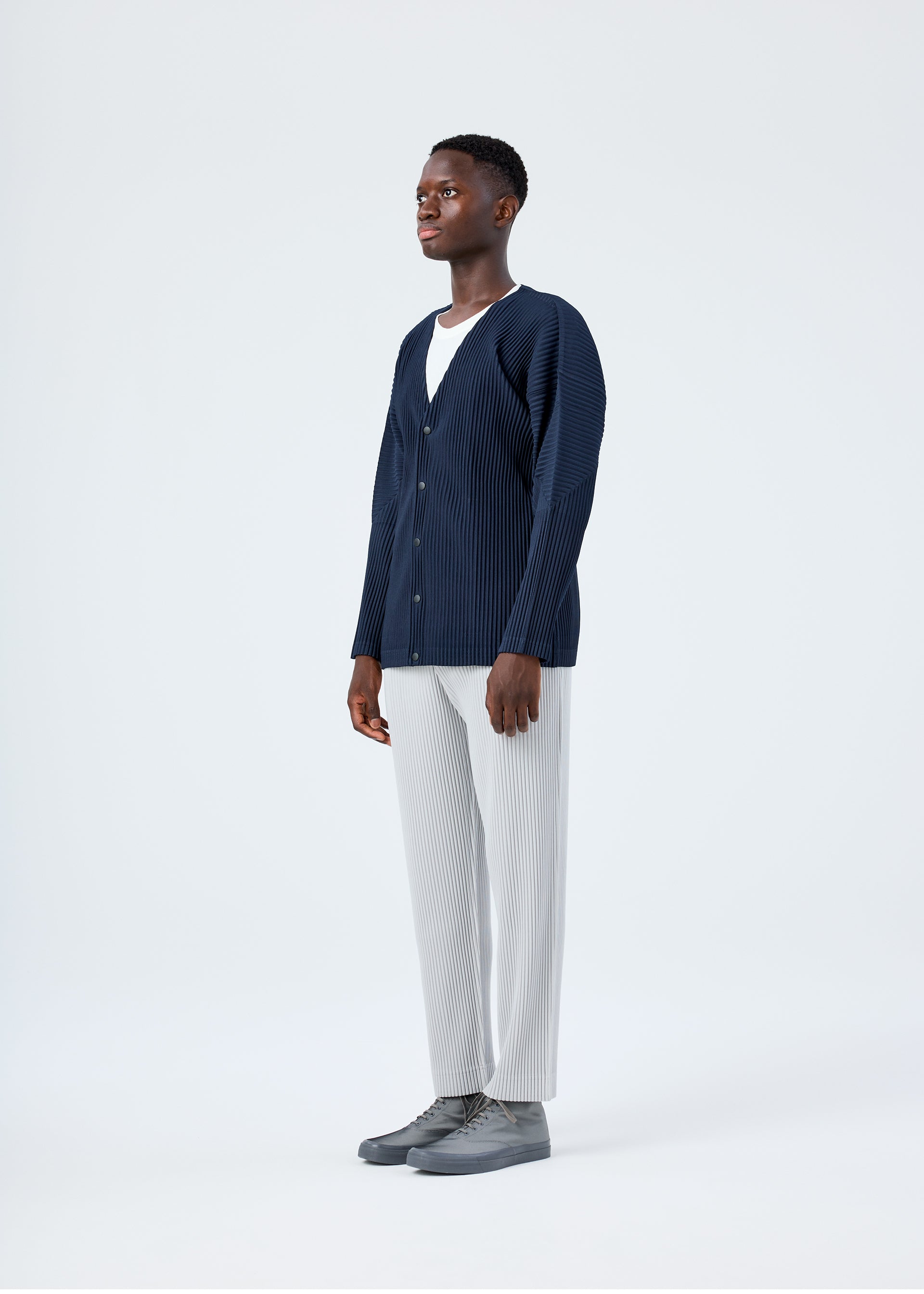 BASICS – ISSEY MIYAKE ONLINE STORE
