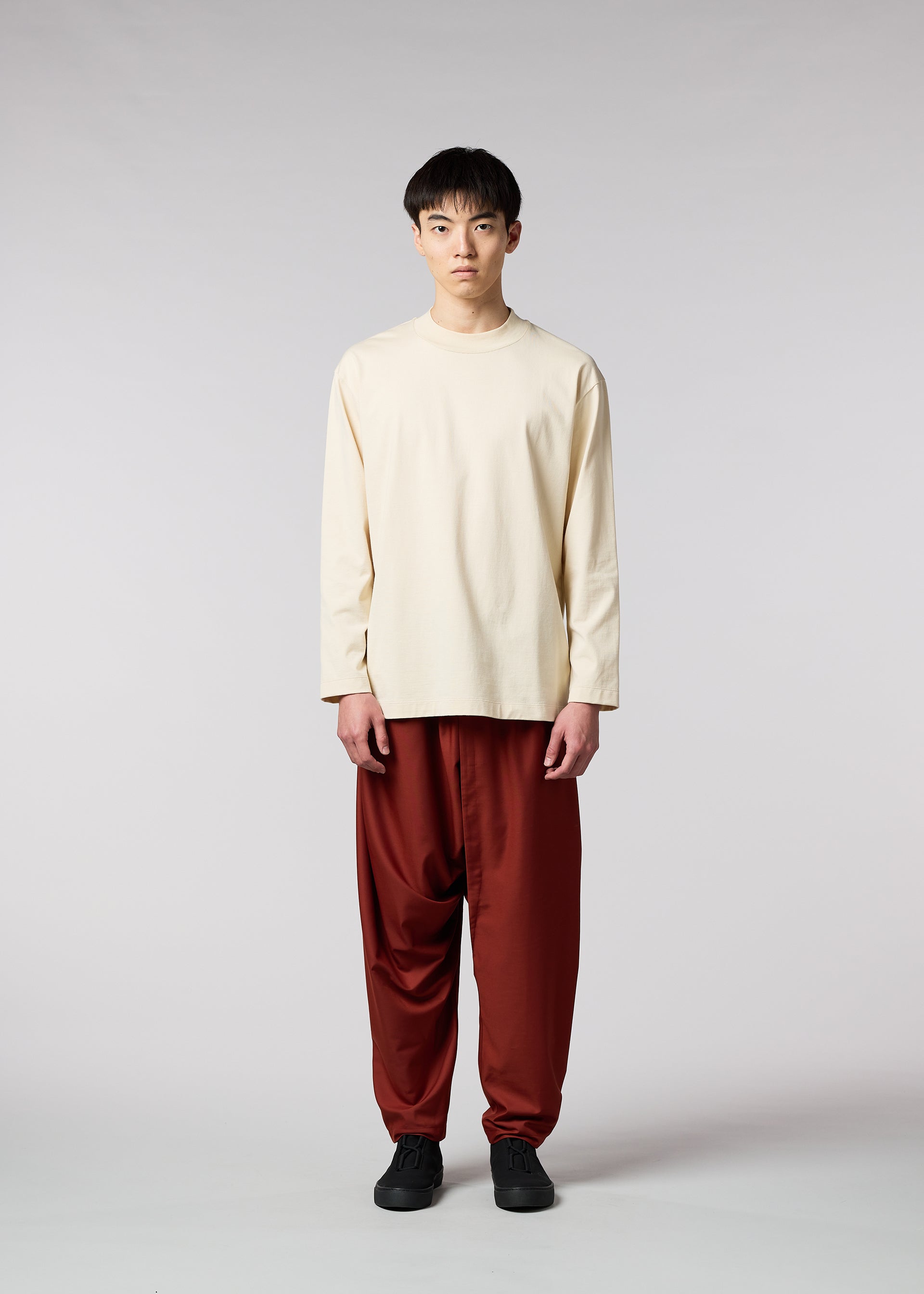 MEN / TOPS – ISSEY MIYAKE ONLINE STORE