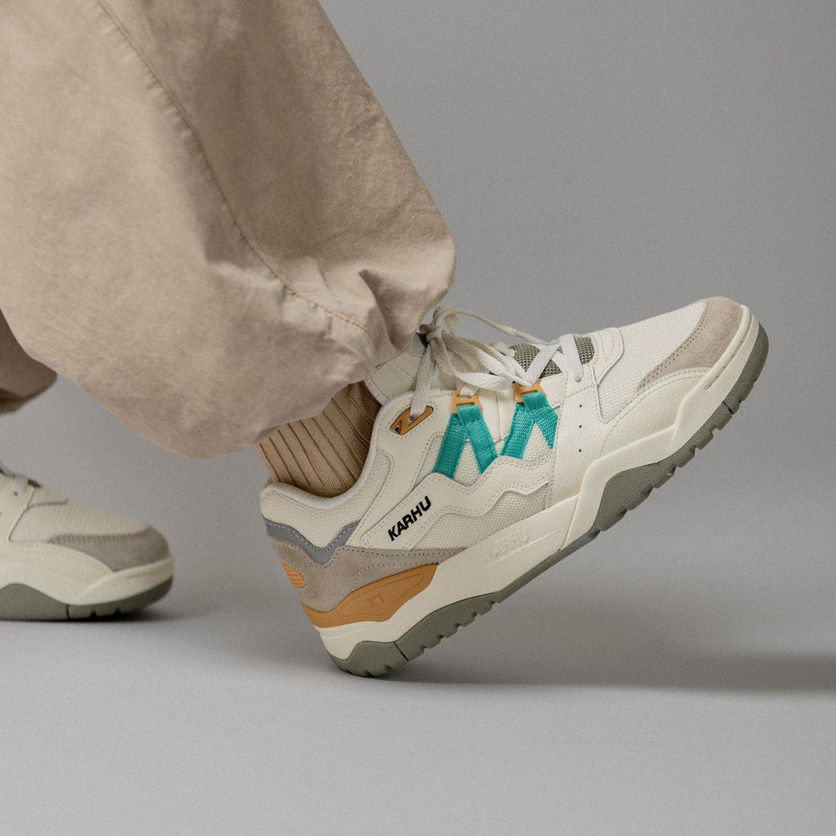 Karhu Fusion XT Silver Lining / Winter Green | Lifestyle Sneakers