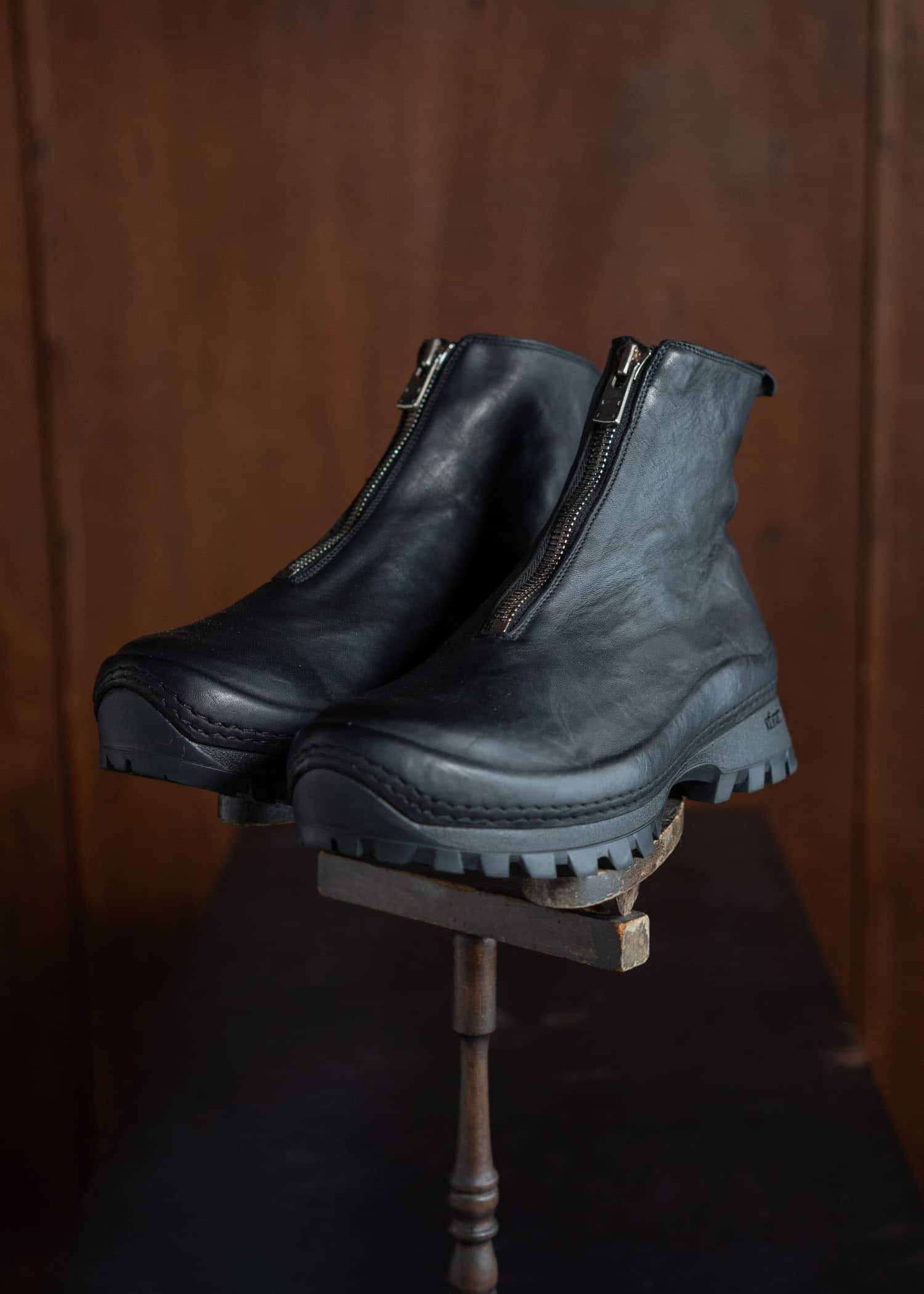 GUIDI VS01 / TREK – VISION OF FASHION
