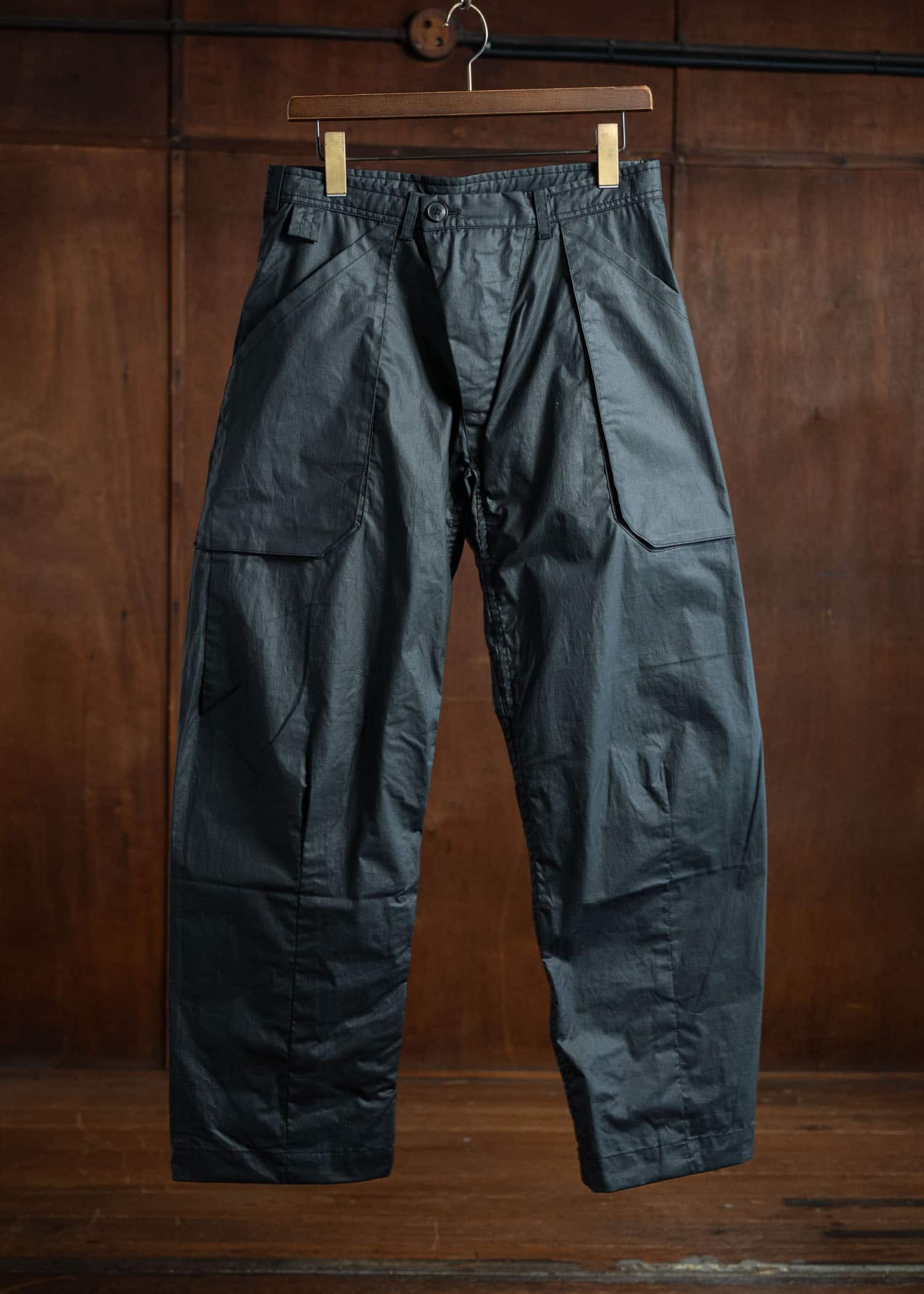 JAN-JAN VAN ESSCHE TROUSERS#82 Tapered Leg Trousers Coated Cotton