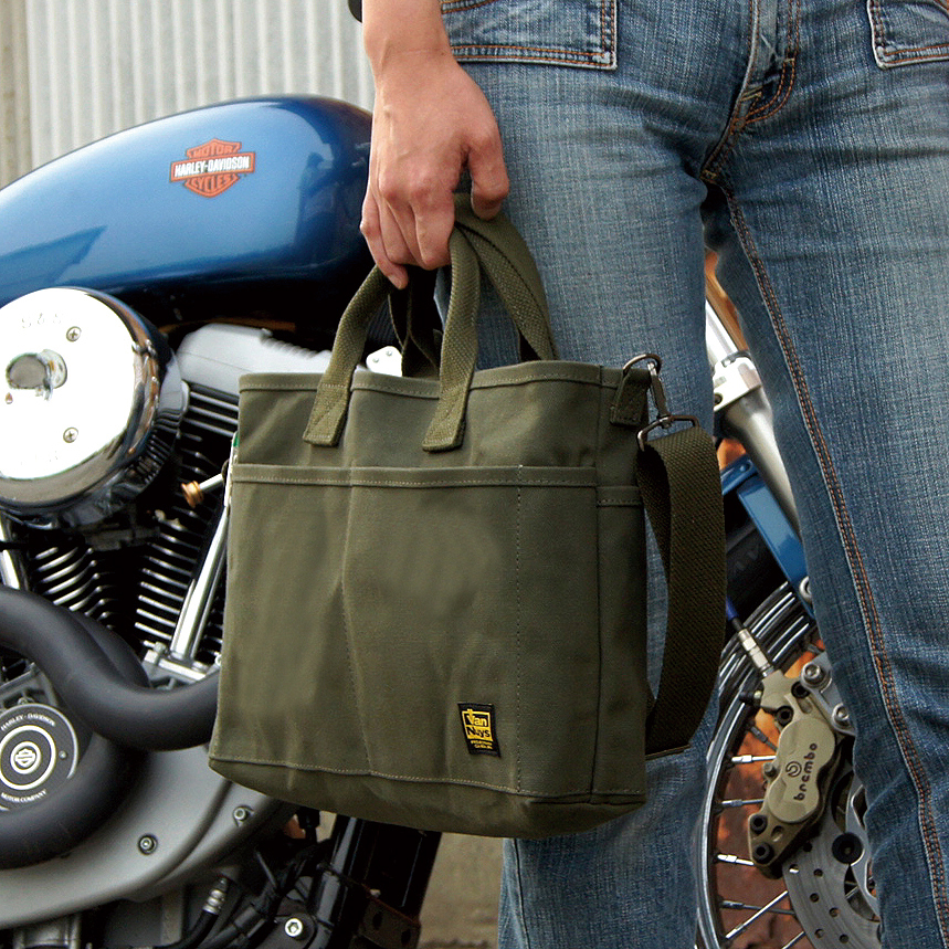 B277：ポケット8個のポケポケトート | バンナイズ | 鞄はやっぱり実