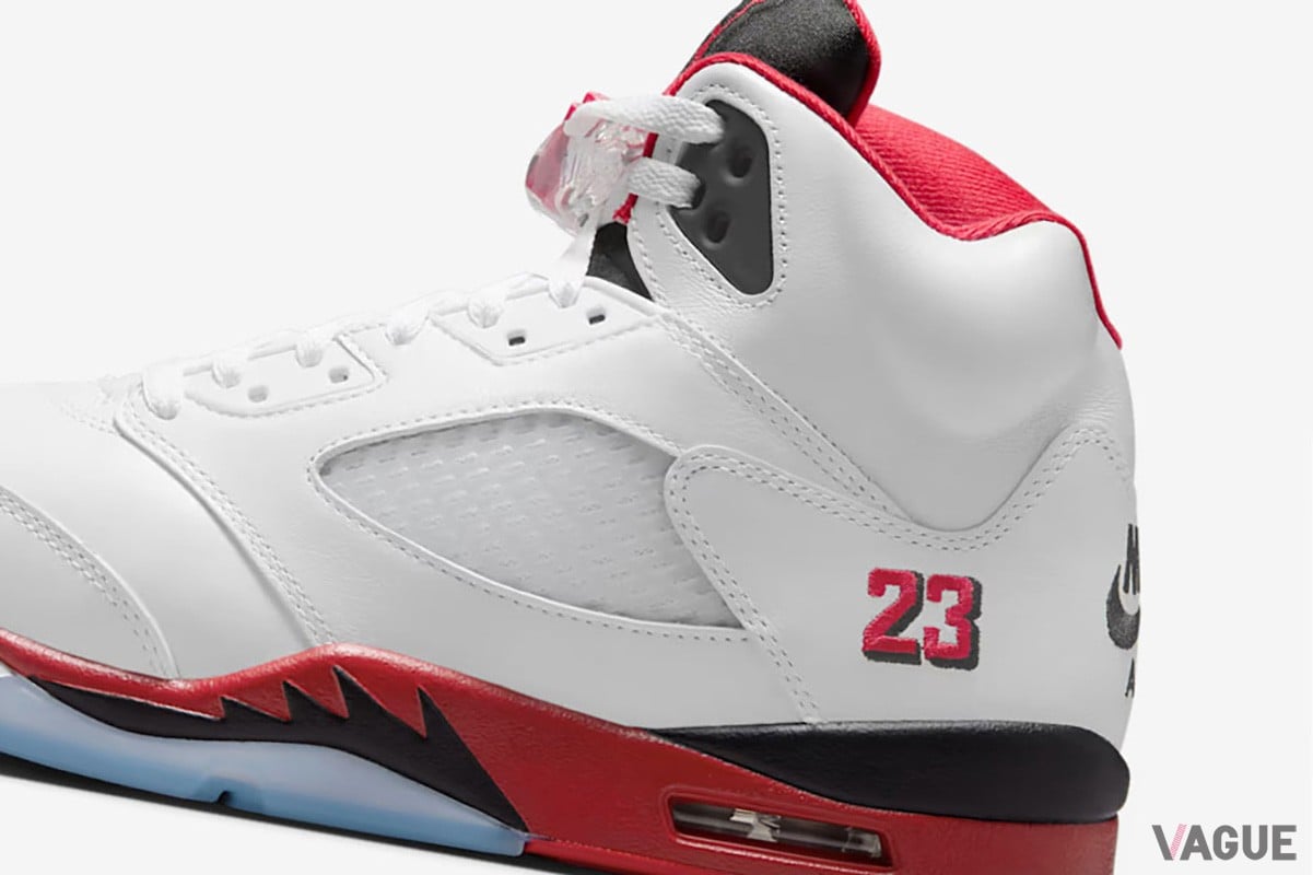 エアジョーダン5」の大人気カラー“ブラックタン”が12年ぶりに復活
