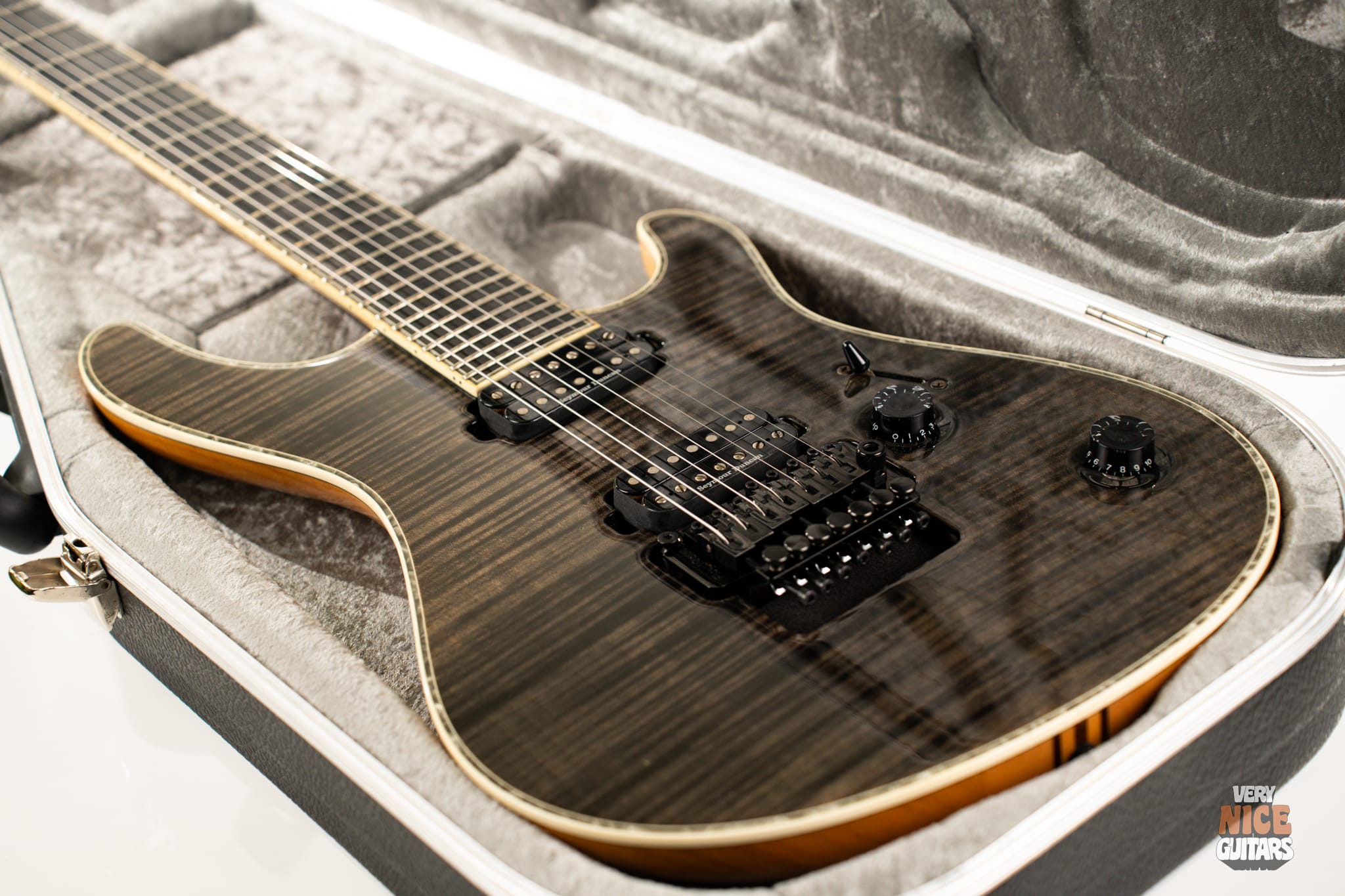 Mayones Regius Pro 7 – Very Nice Guitars