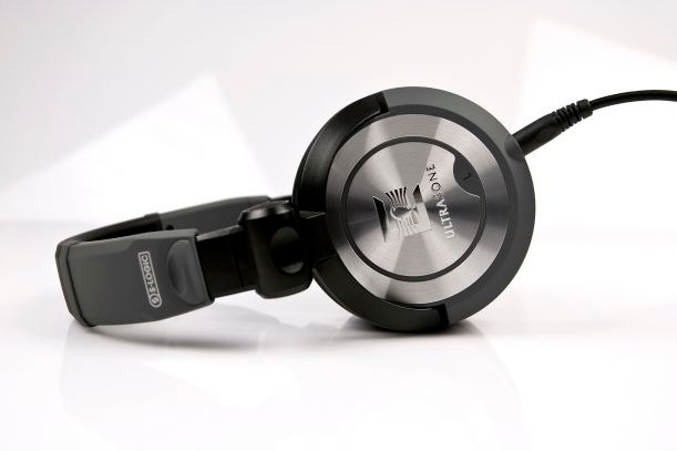 Ultrasone Pro 750 - Vintage King