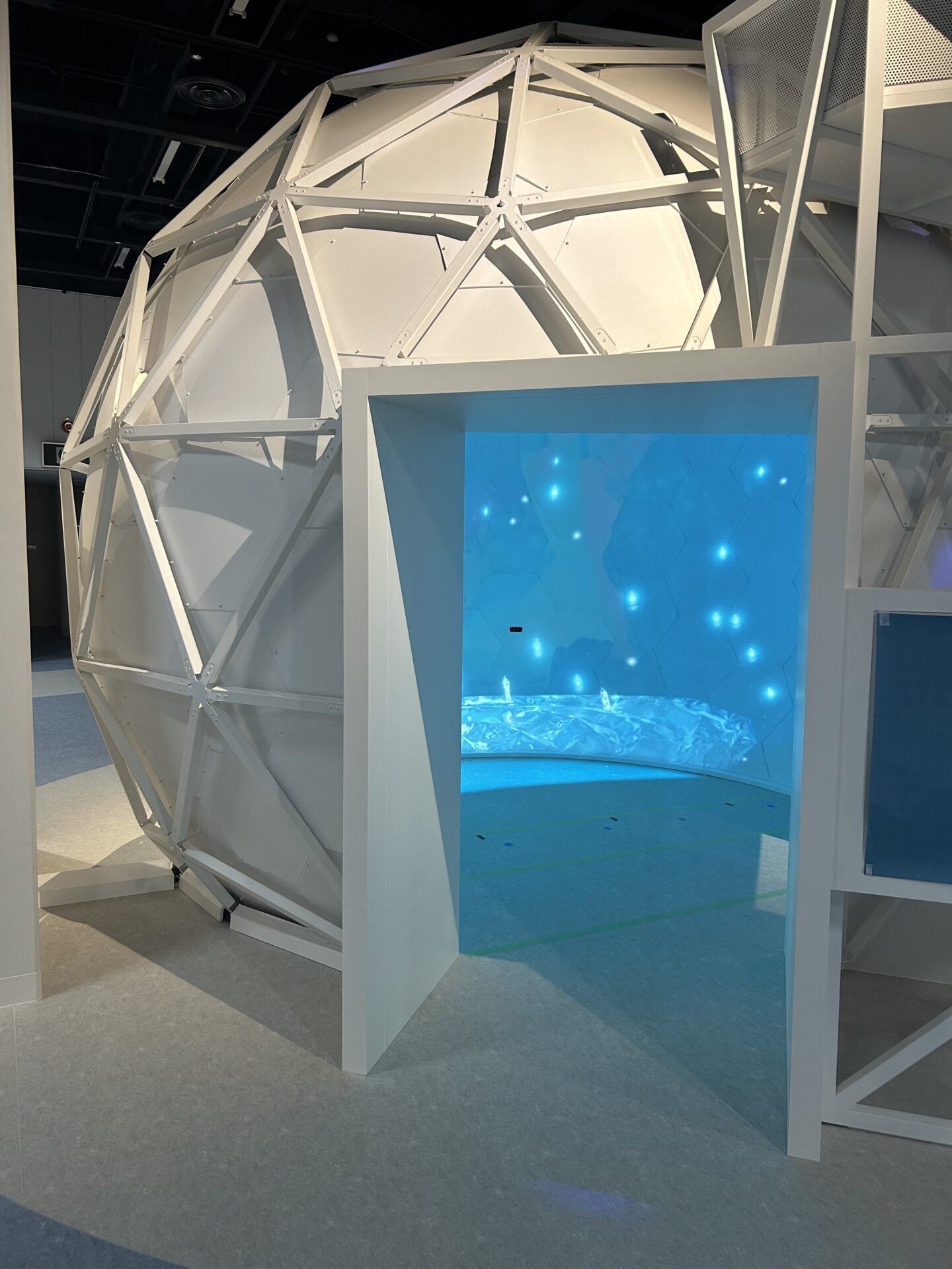 4月1日リニューアルオープン！！ 「スノードームシアター」 in 札幌市