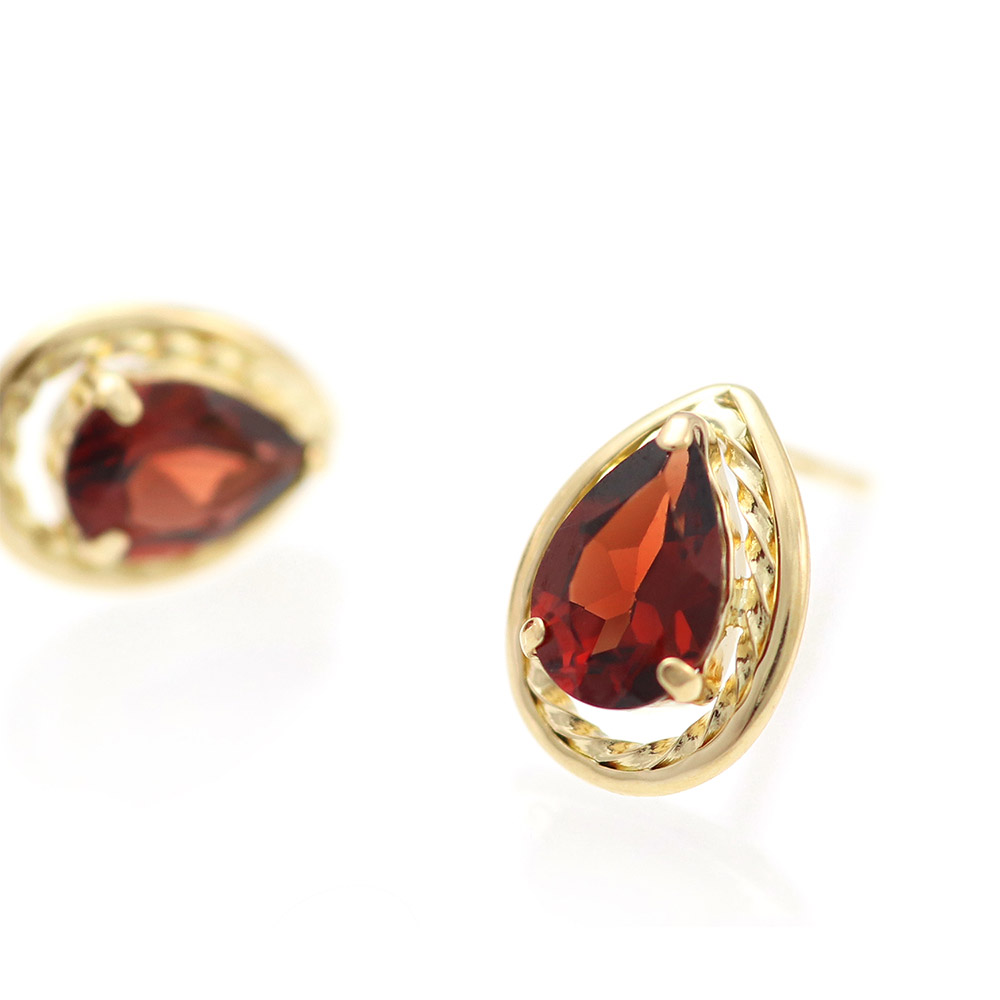 1月誕生石のアクセサリー K18YG ガーネット 1月の誕生石 ティア