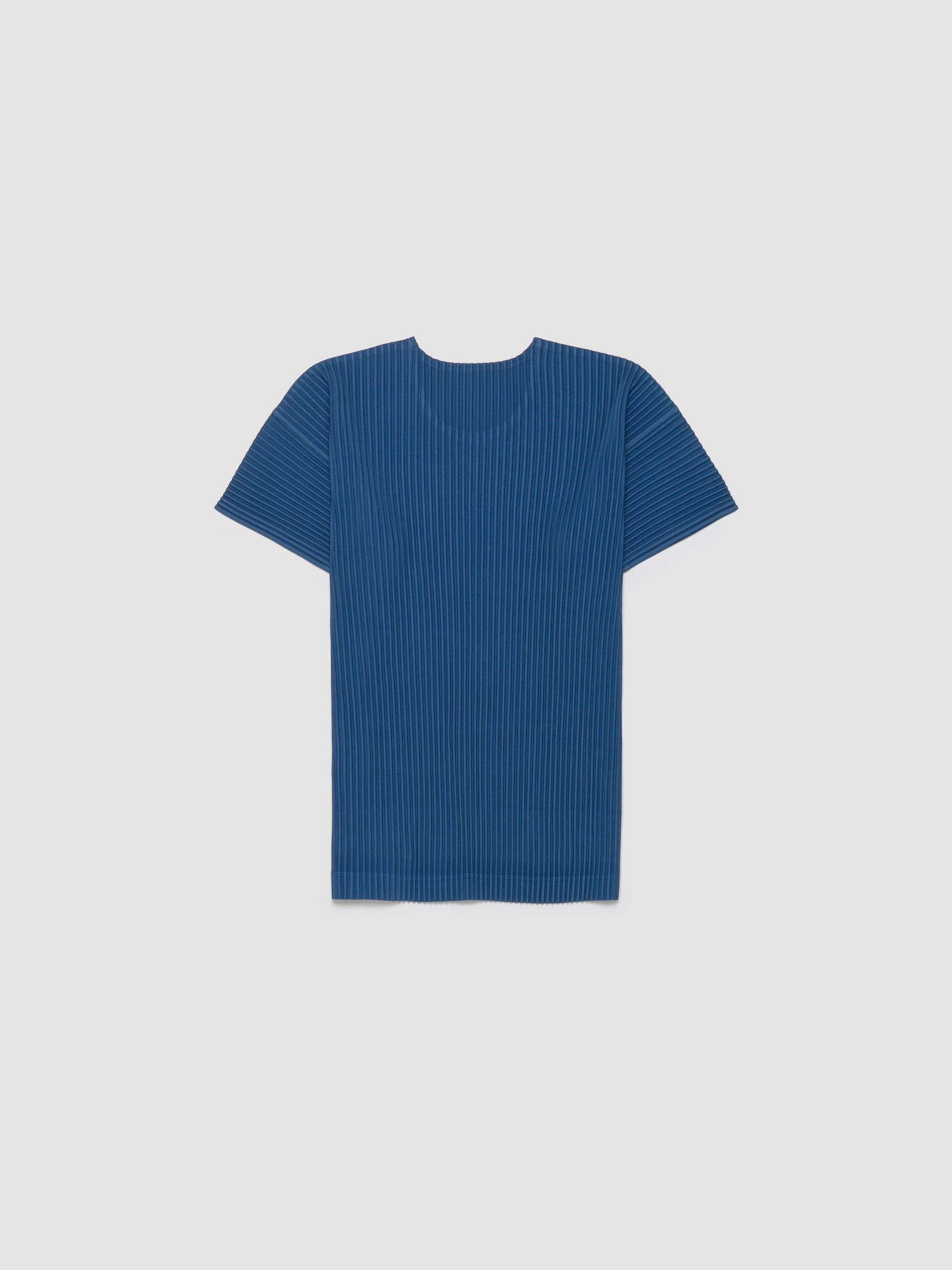 HOMME PLISSÉ Issey Miyake - Pleated T-Shirt in Iron Blue