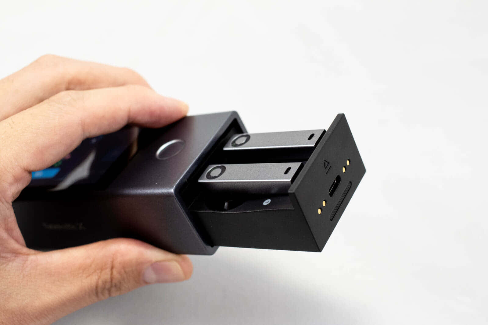 Timekettle X1 翻訳イヤホンは言語の壁を超える、双方向通話対応の翻訳