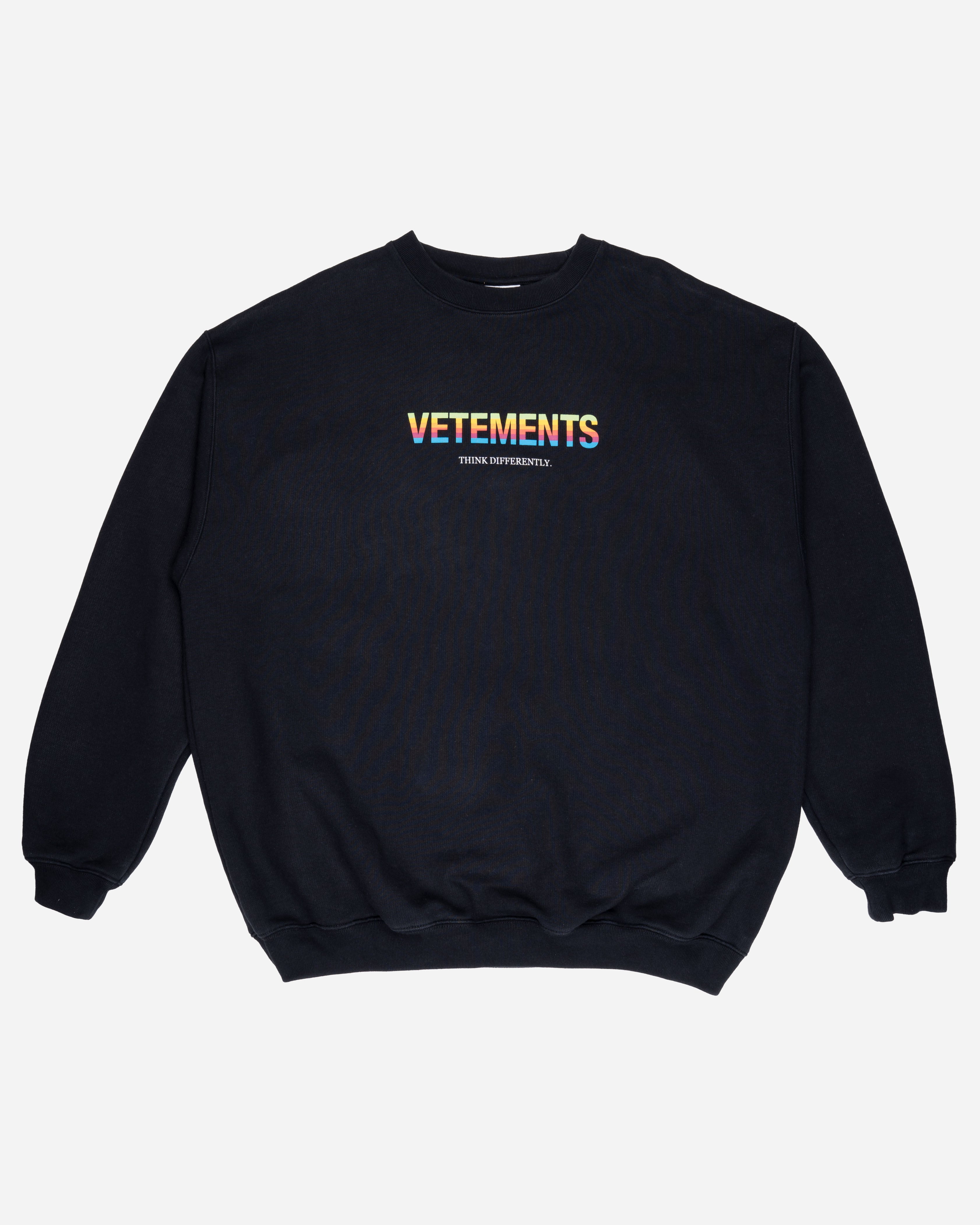 Vetements Think Differently Apple Crewneck – VORHE