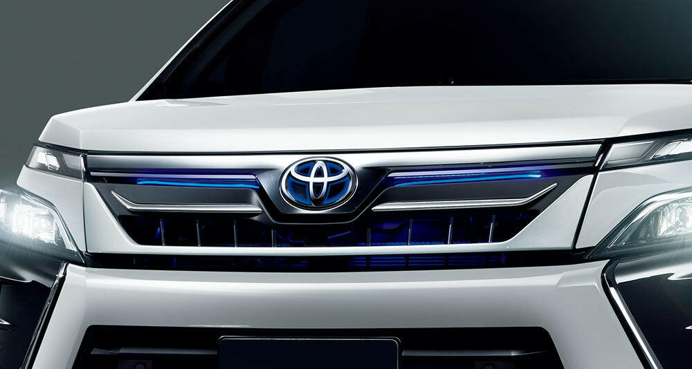 ヴォクシー80系】フロントグリル（LED付） – VROOM