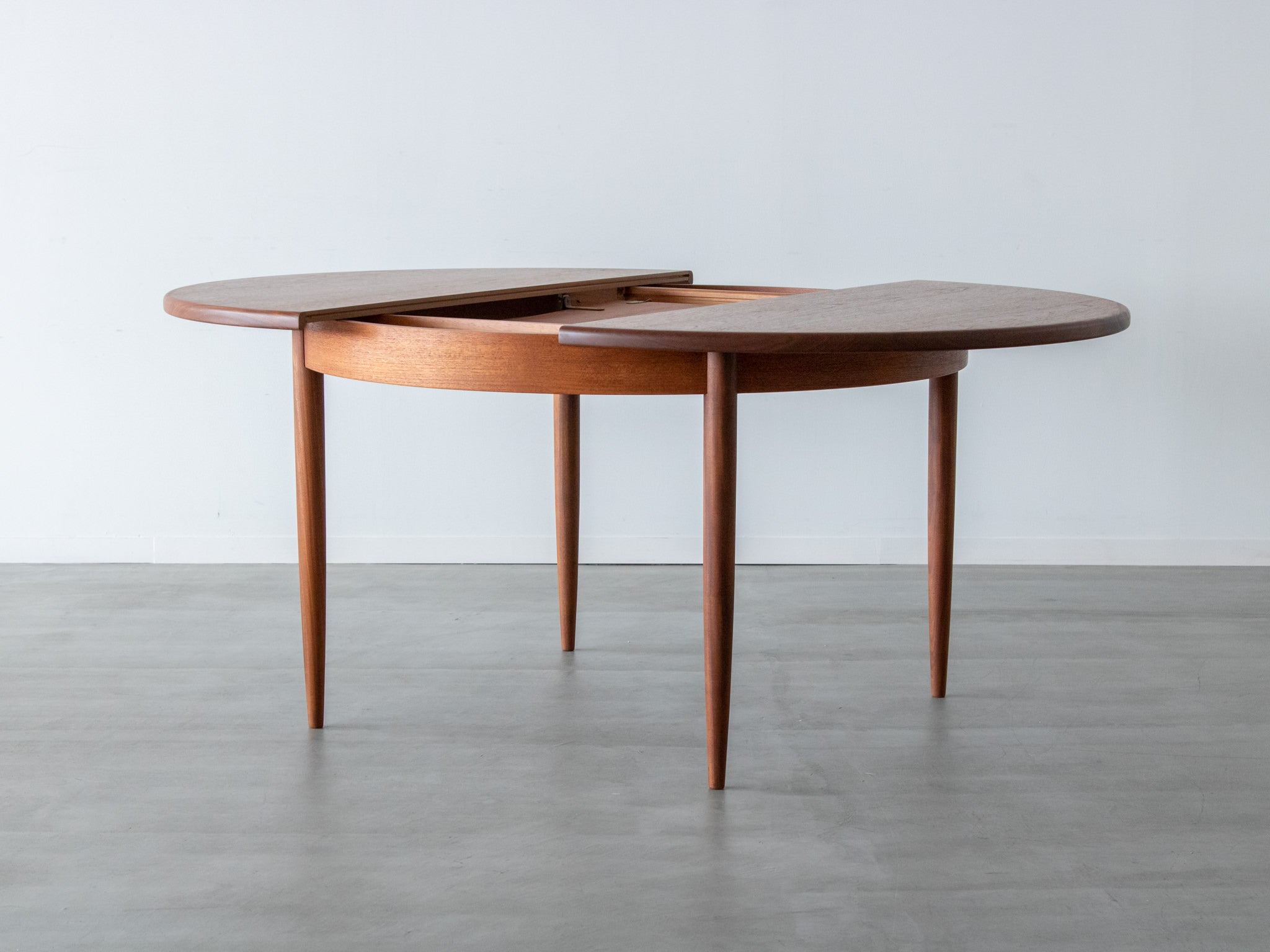 H027 ビンテージ｜ラウンドテーブル – tefu vintaging-supplies