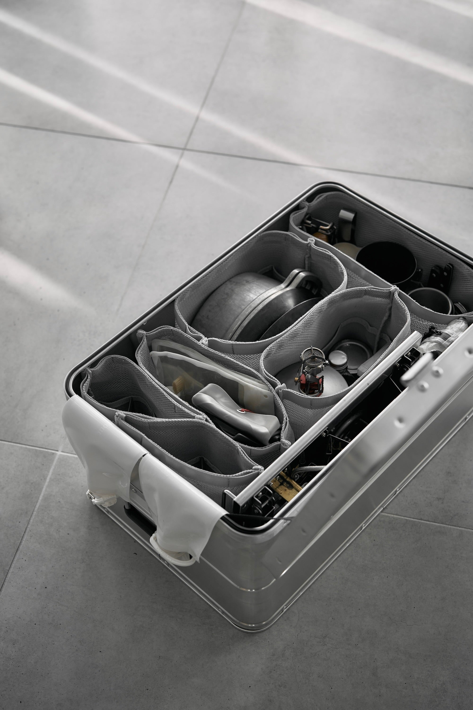 Containeering Vol.3 / Wanderout Universal Box 47L – wanderout