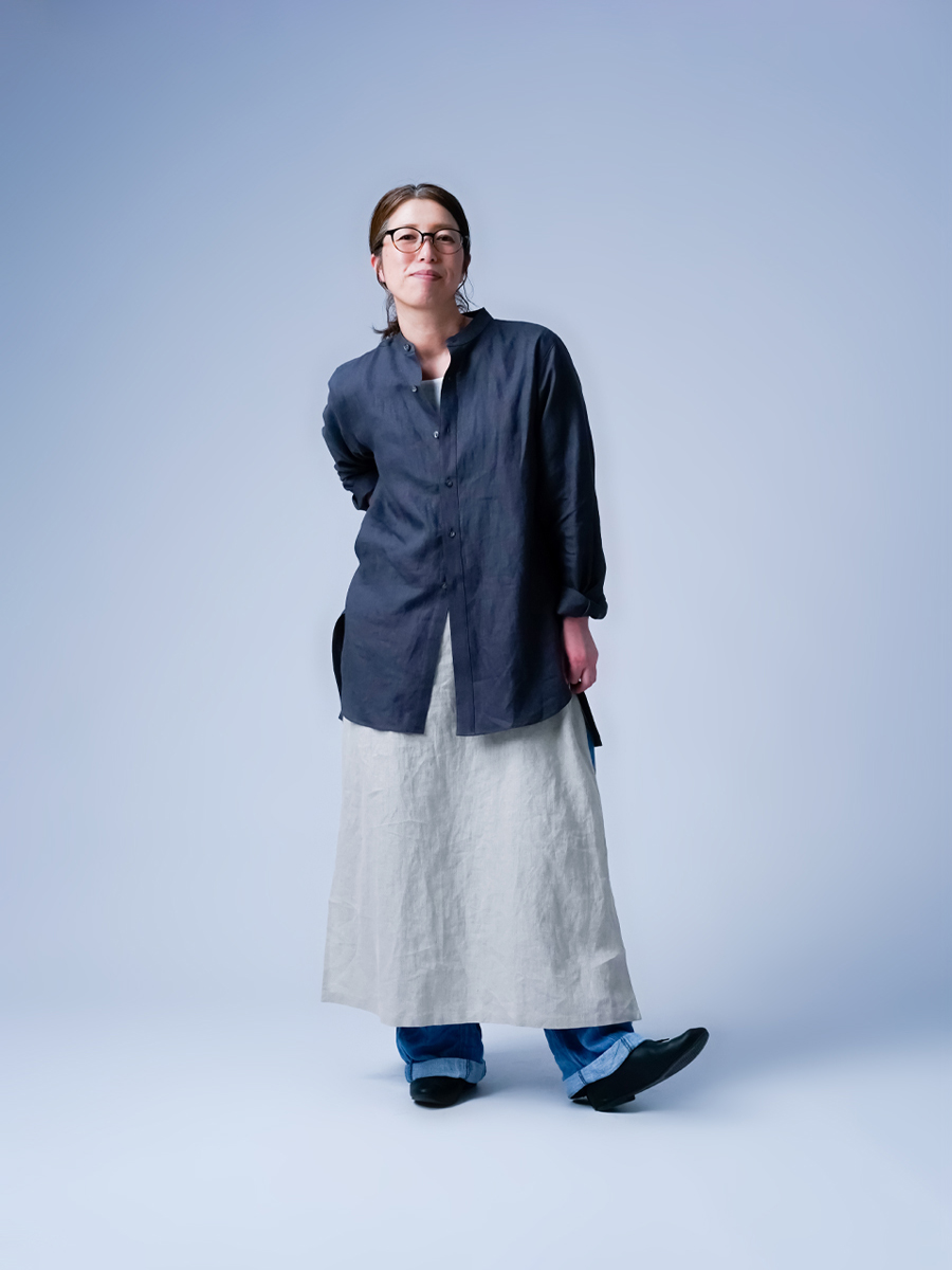 wafu】首のラインに沿う美しい！ バンドカラー ロングシャツ