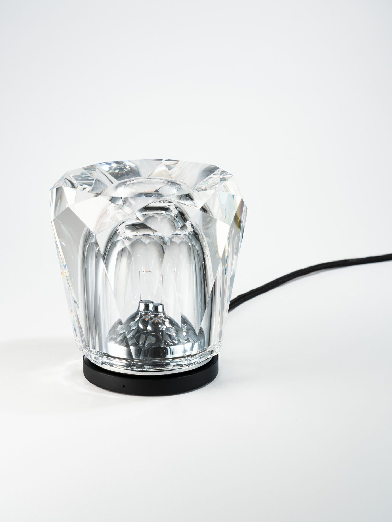 クリスタル アクルクス（ポータブルランプ） |その他のインテリア雑貨