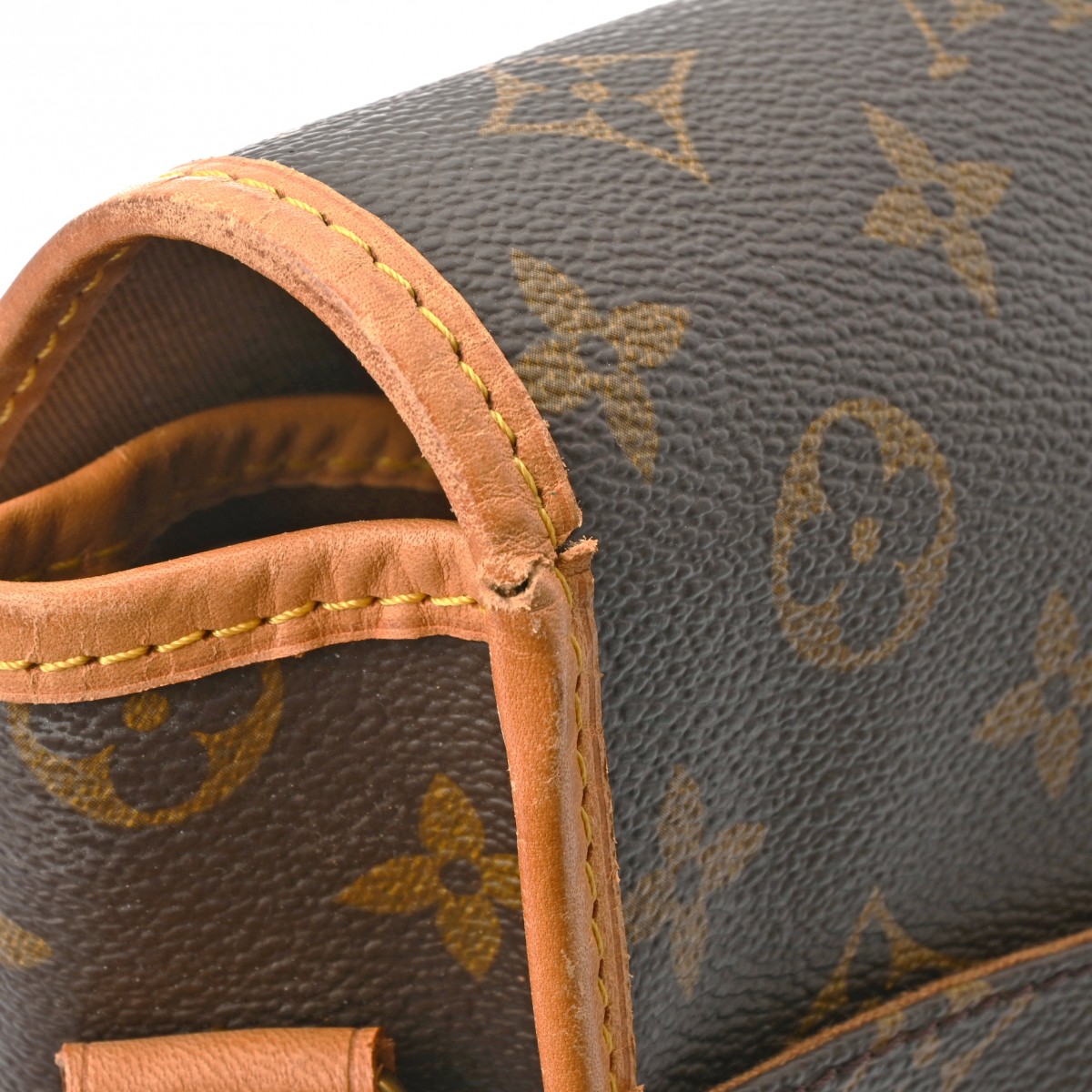 ルイ ヴィトン モノグラム ジベシエール GM ブラウン M42249