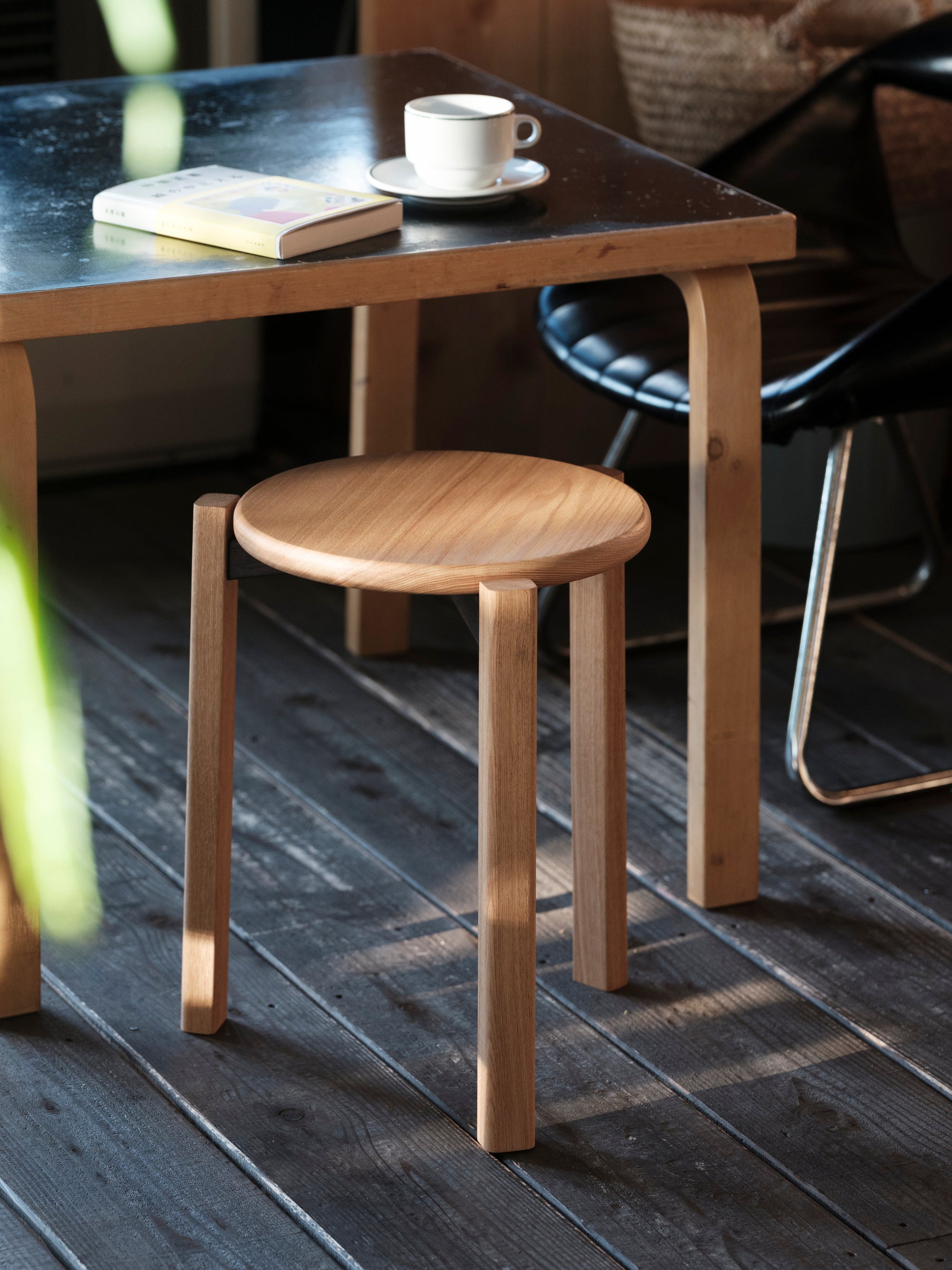 notonly スタッキングスツール｜Rebuilding Center JAPAN