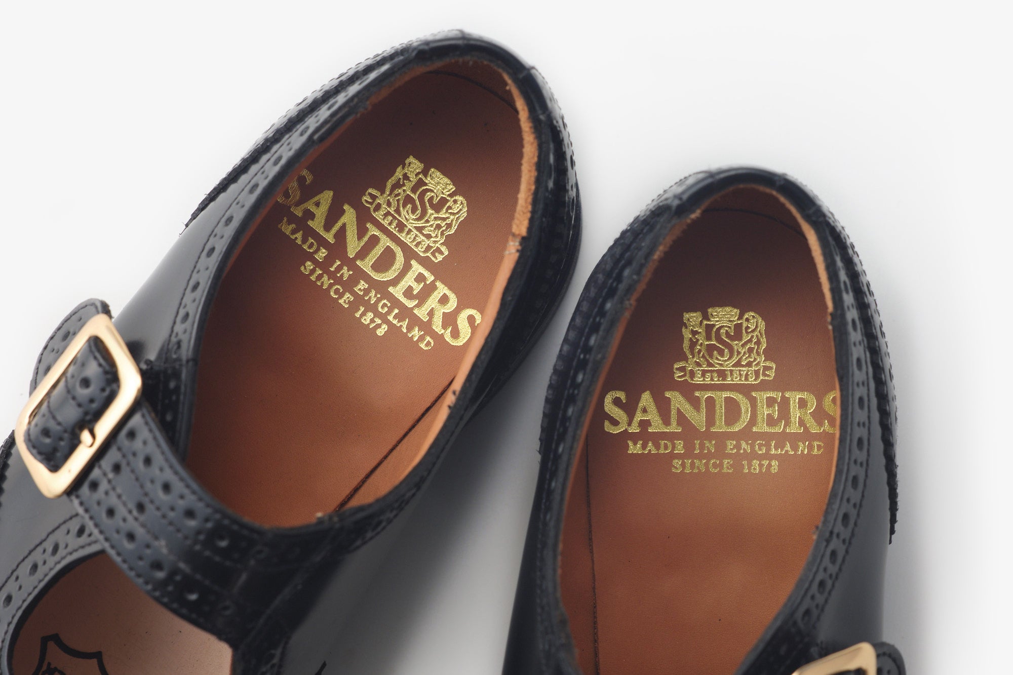 2265 FEMALE PUNCHED SANDAL｜Sanders サンダース
