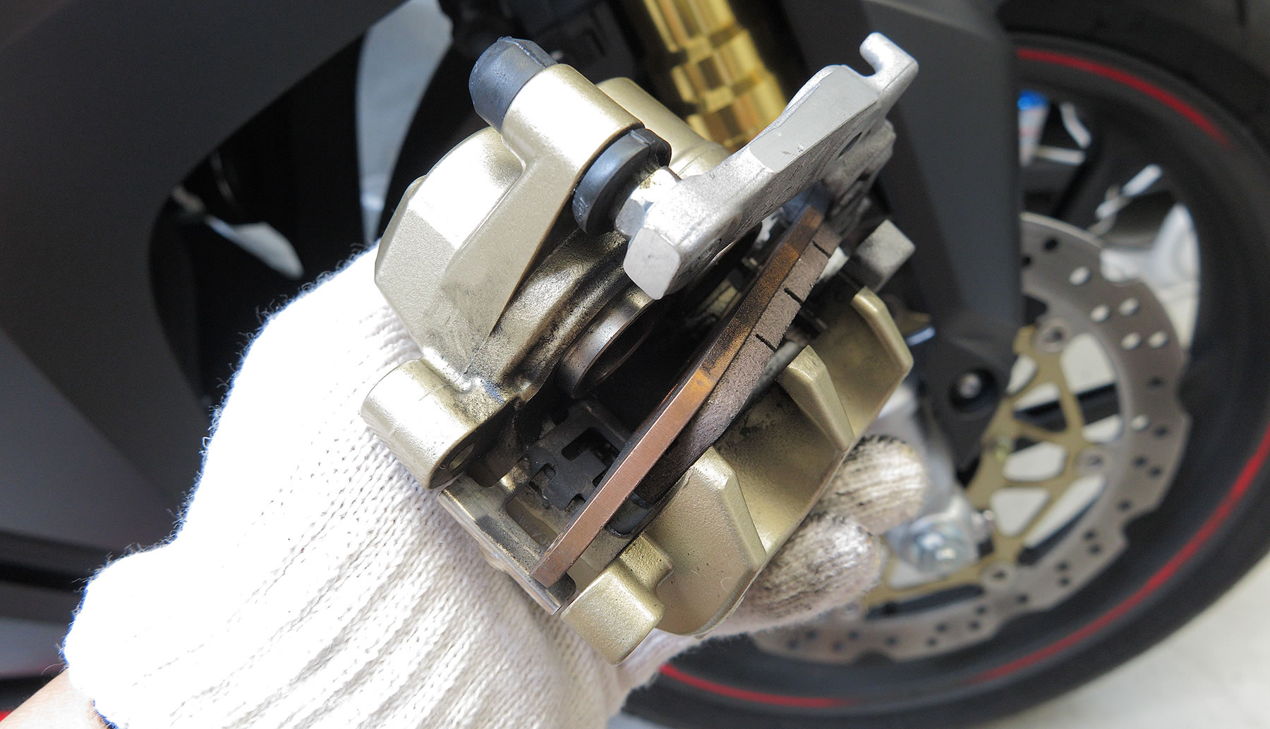 MC51 CBR250RR フロントブレーキパッド