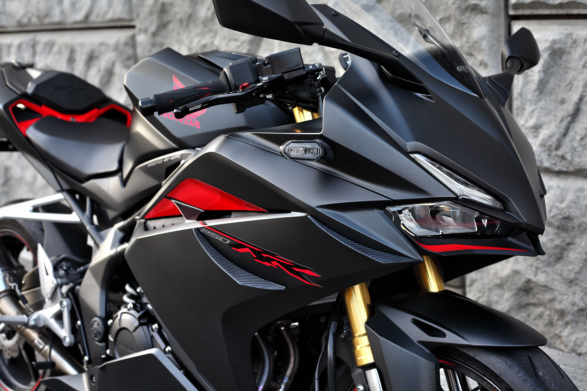 MC51 CBR250RR ウイングレット
