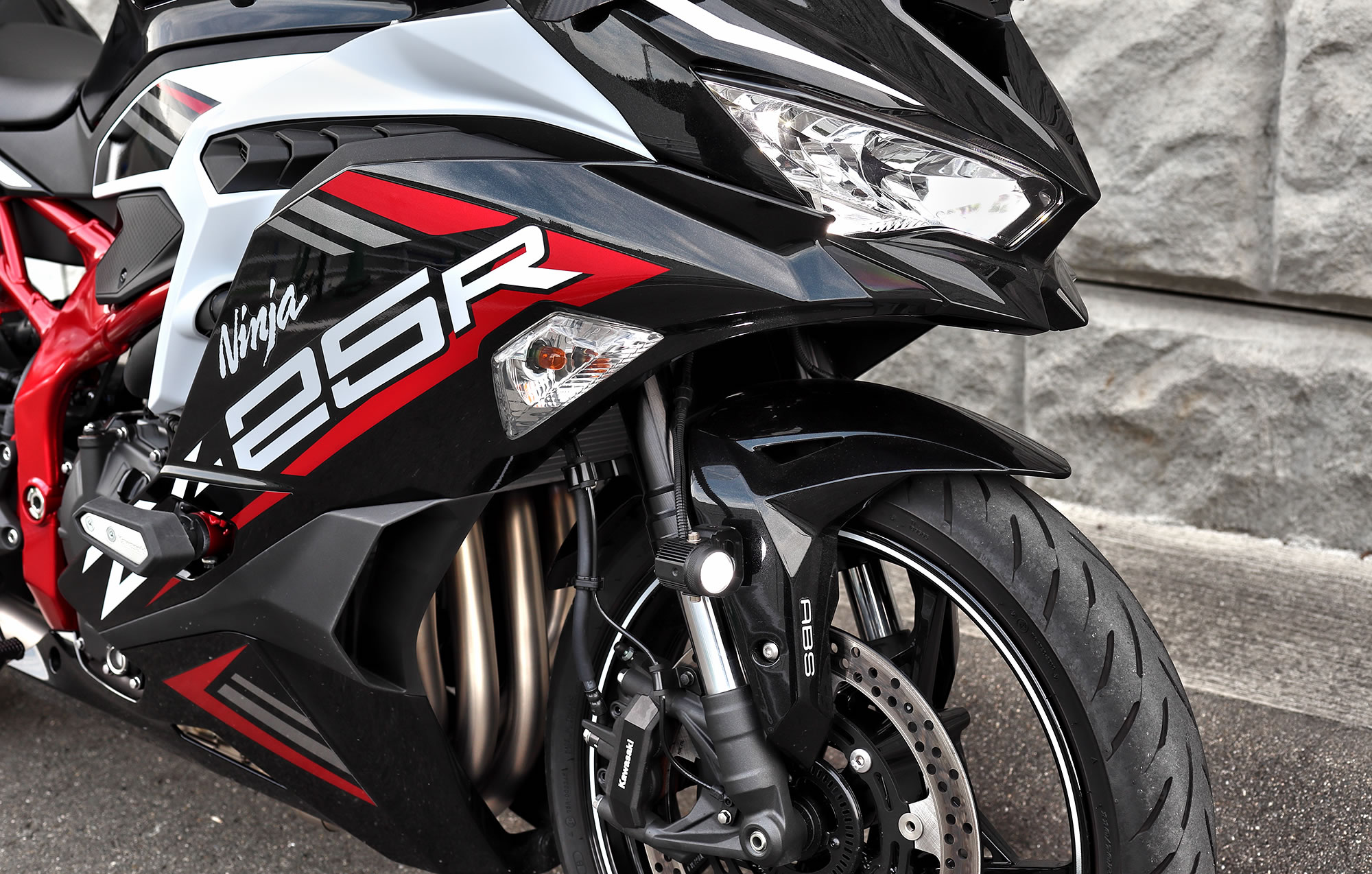 ZX-25R 追加LEDライト4